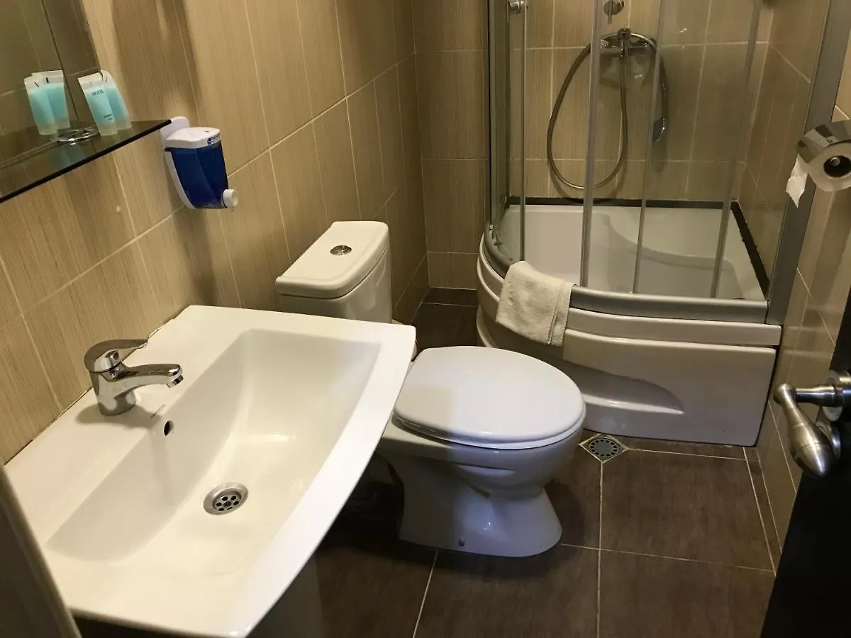 Apartment In Batumi Mgzavrebi