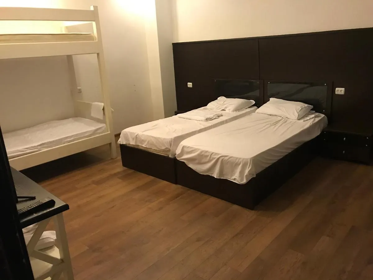 Apartment In Batumi Mgzavrebi