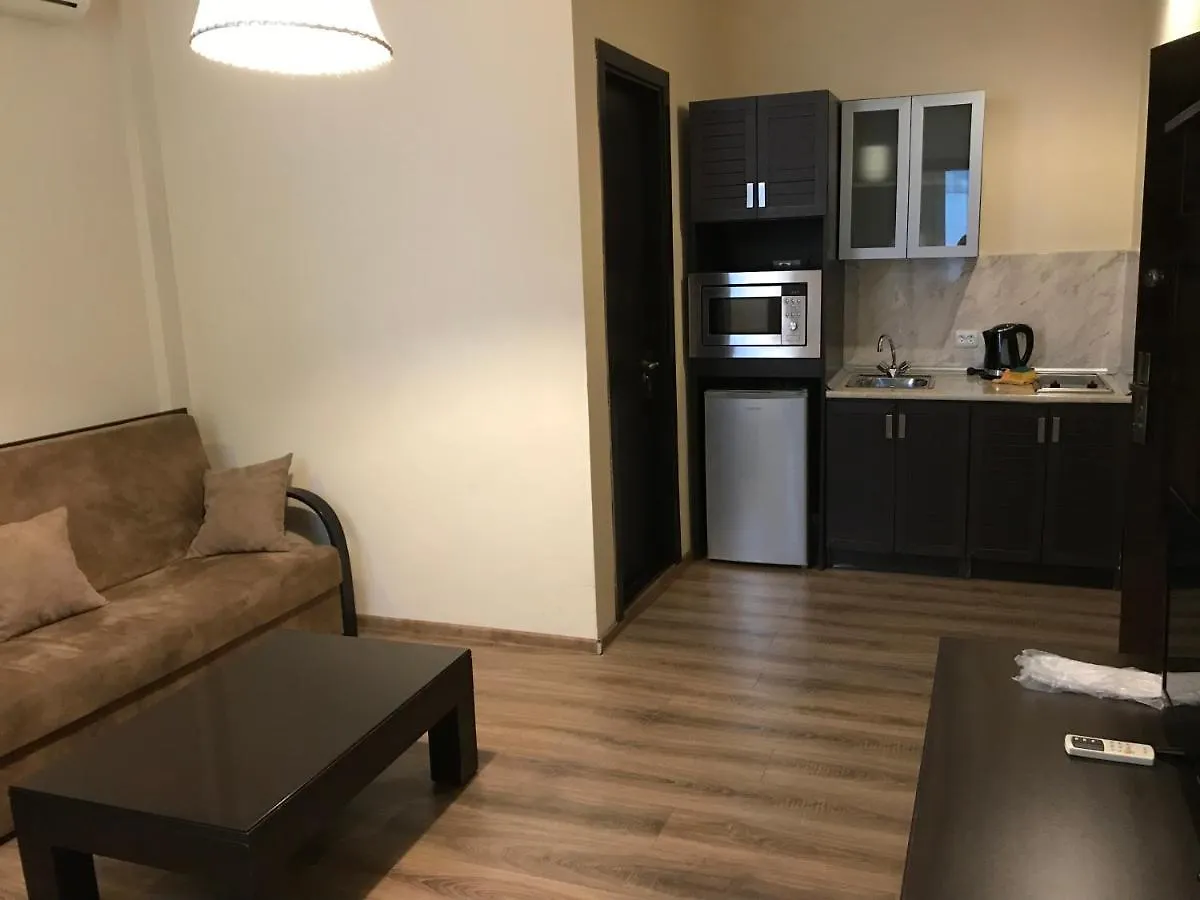 Apartment In Batumi Mgzavrebi