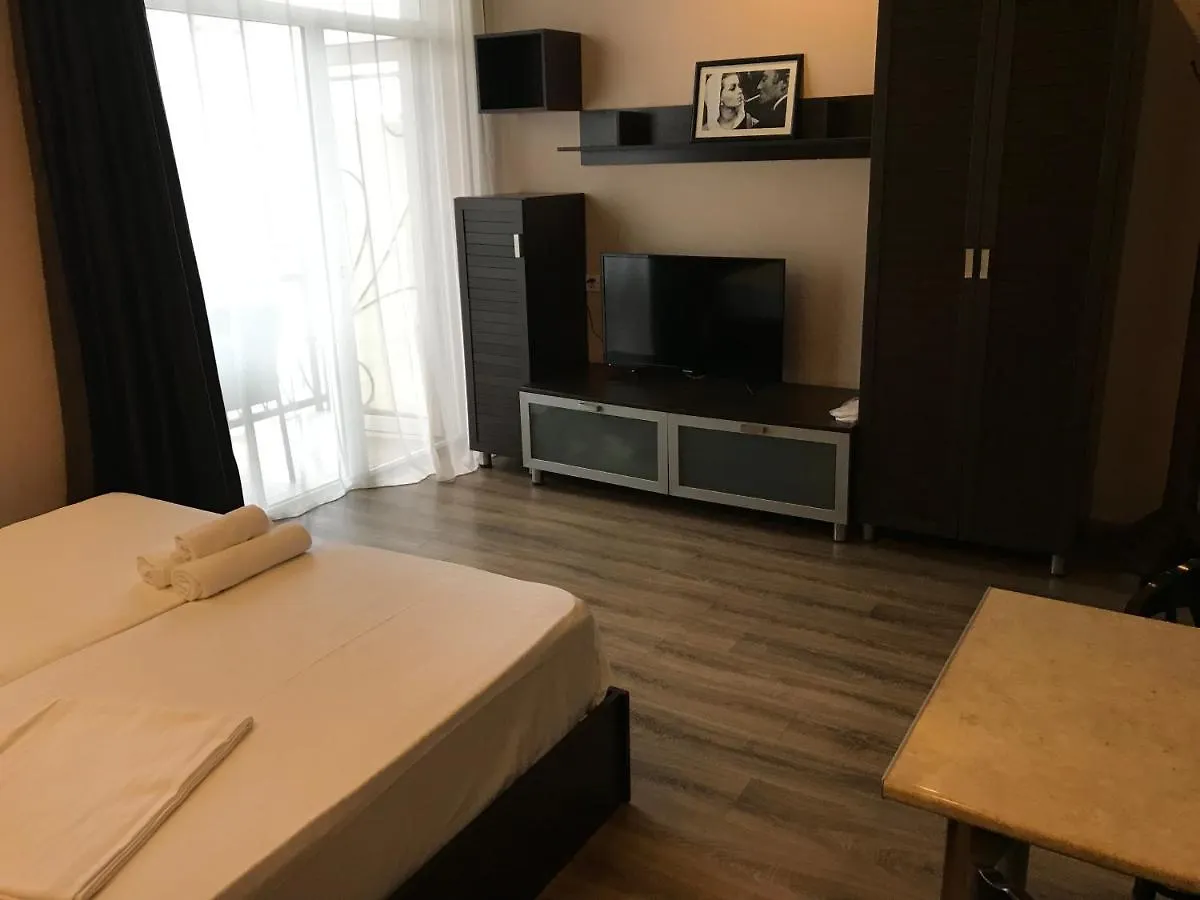 Apartment In Batumi Mgzavrebi
