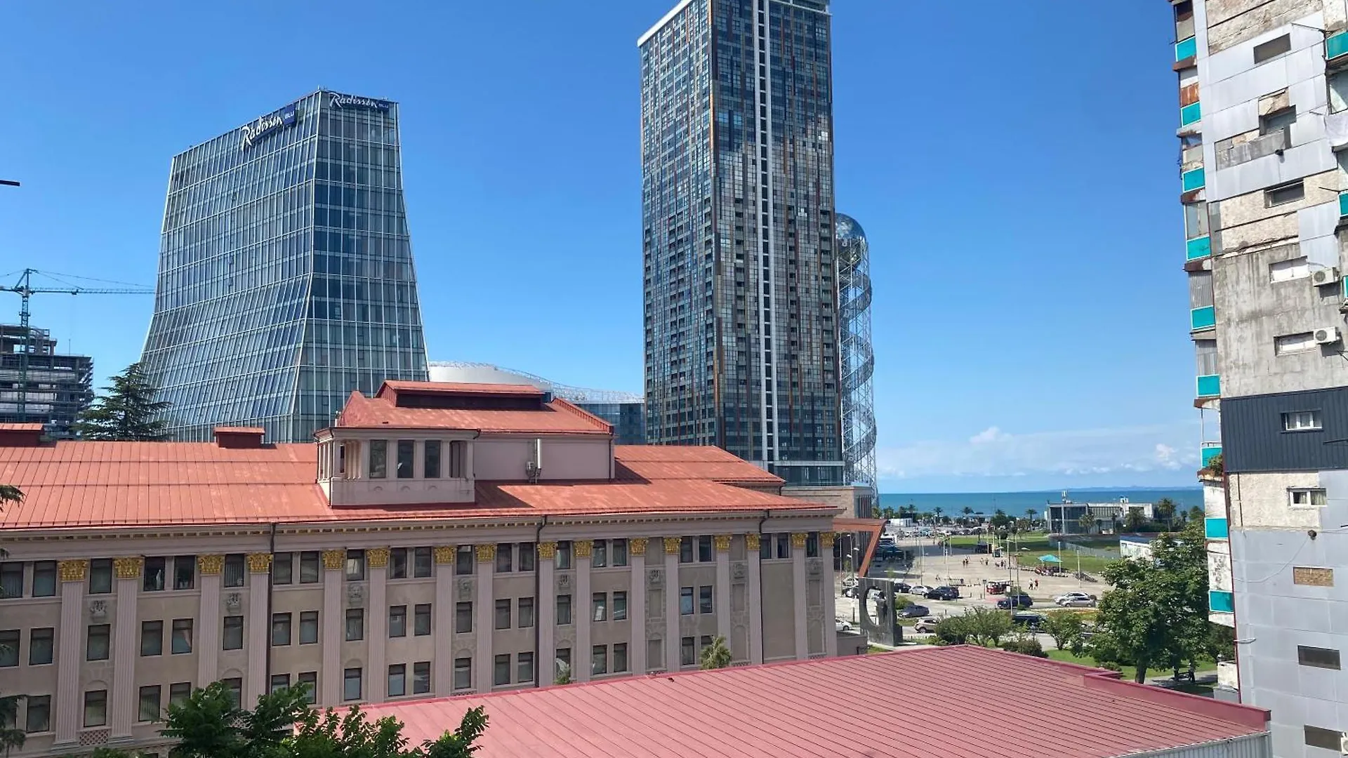 Apartment In Batumi Mgzavrebi